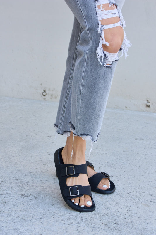 Forever Link Double Buckle Open Toe Sandals - The Daily Makeover