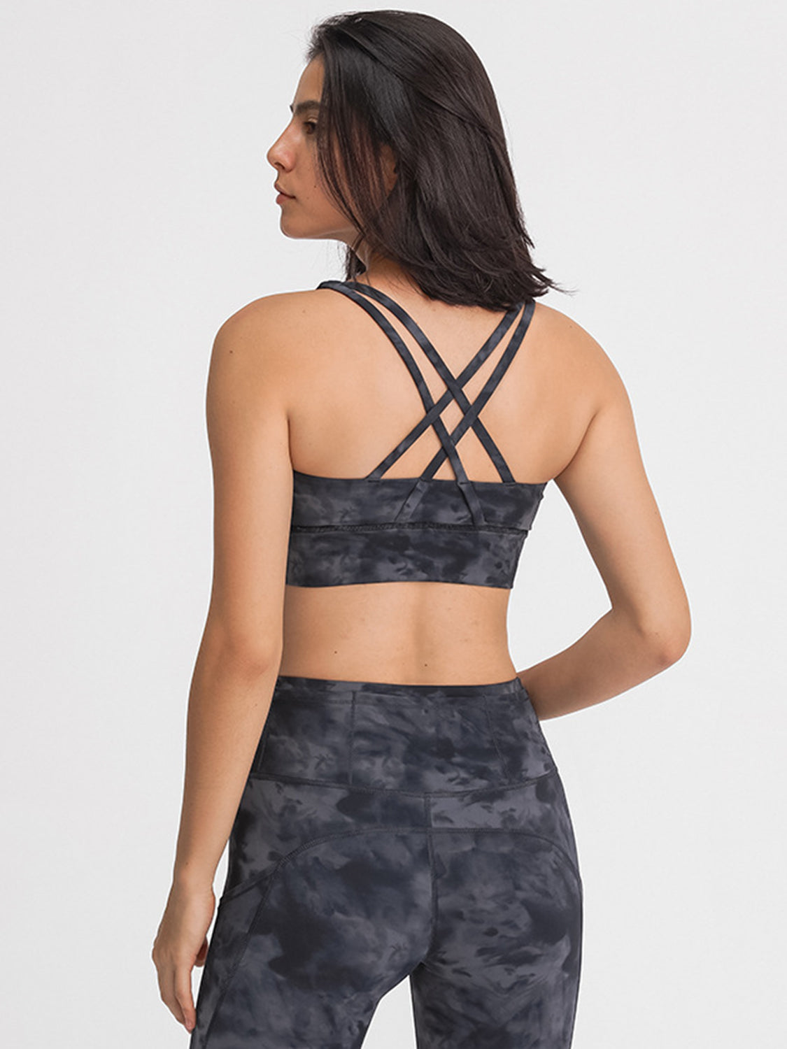 Crisscross Scoop Neck Active Tank - The Daily Makeover
