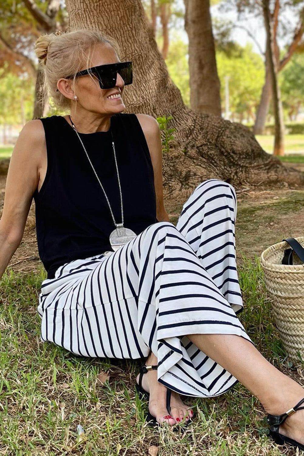 White Striped Casual Drawstring Wide Leg Pants with Pockets - The Daily Makeover