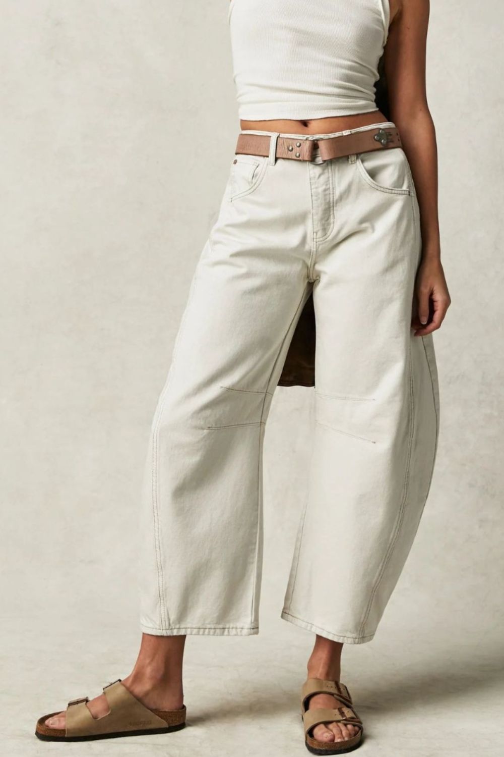 Wide Leg Jeans with Pockets - The Daily Makeover