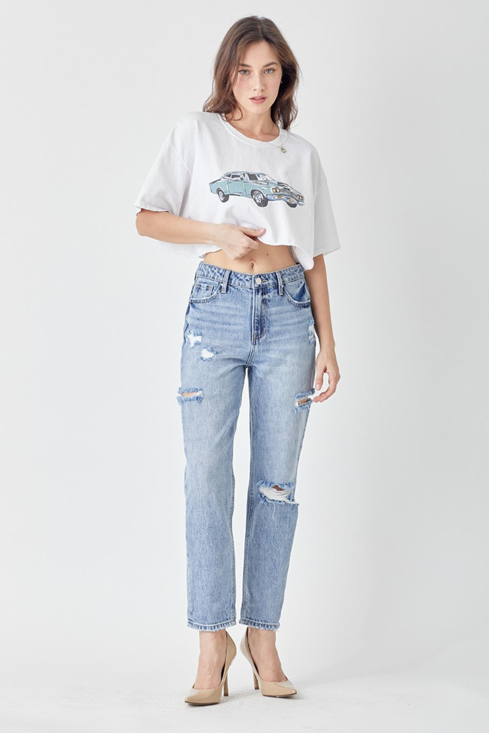 Distressed Slim Cropped Jeans - The Daily Makeover