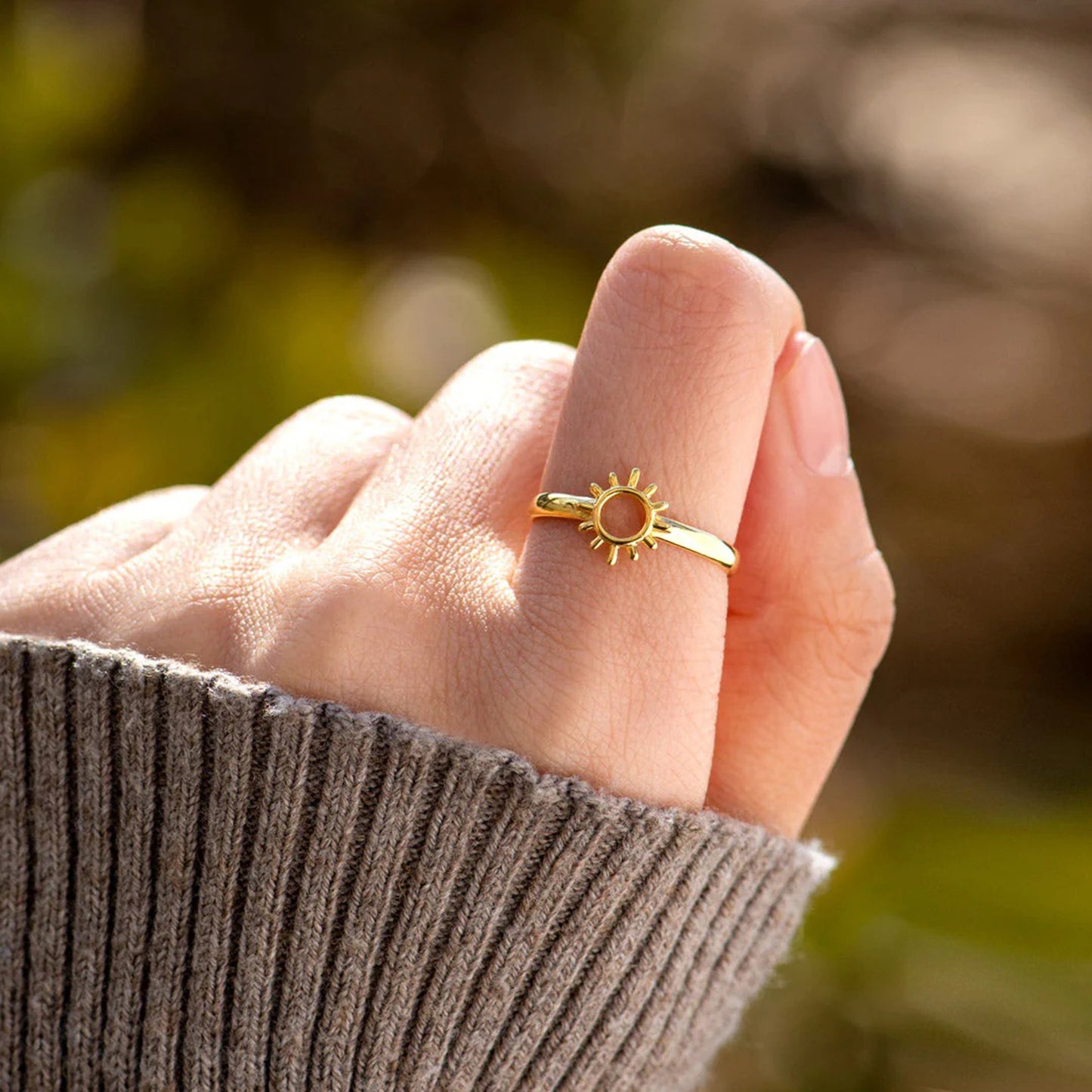 Sun Shape 18K Gold-Plated Ring - The Daily Makeover