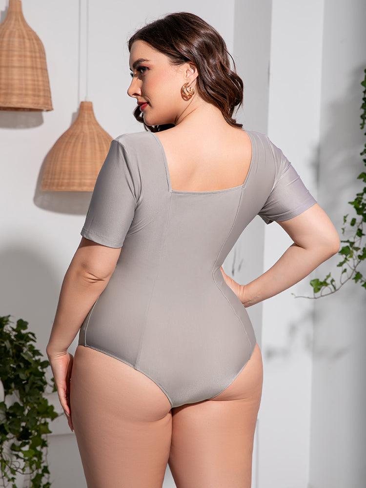 Plus Size Scoop Neck Short Sleeve One-Piece Swimsuit - The Daily Makeover