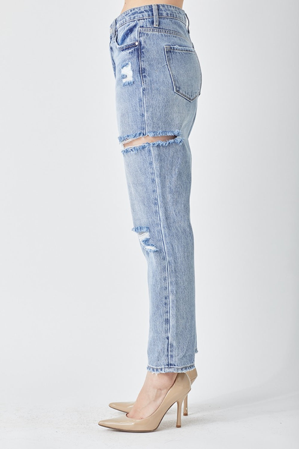 Distressed Slim Cropped Jeans - The Daily Makeover