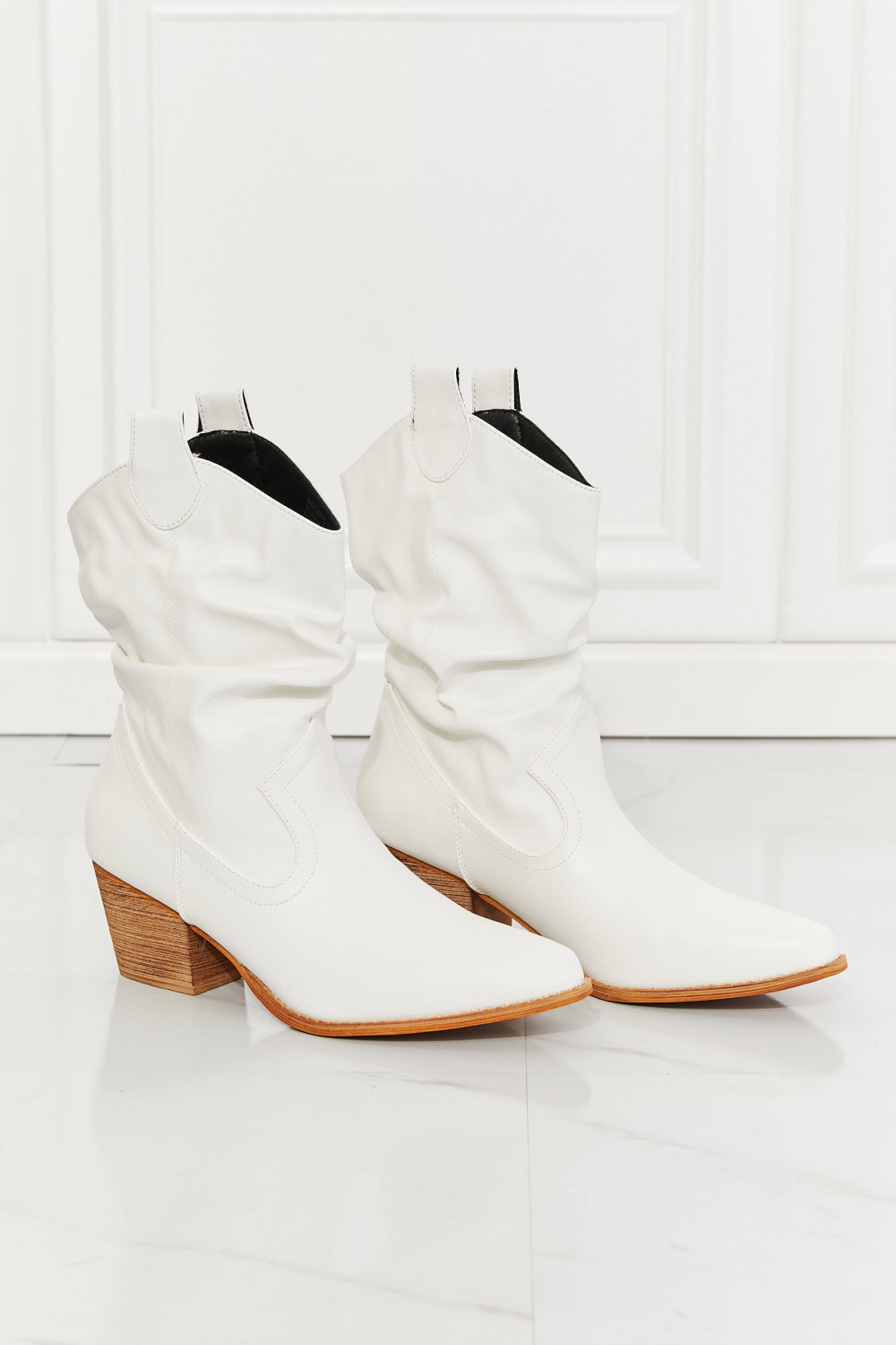MMShoes Better in Texas Scrunch Cowboy Boots in White - The Daily Makeover