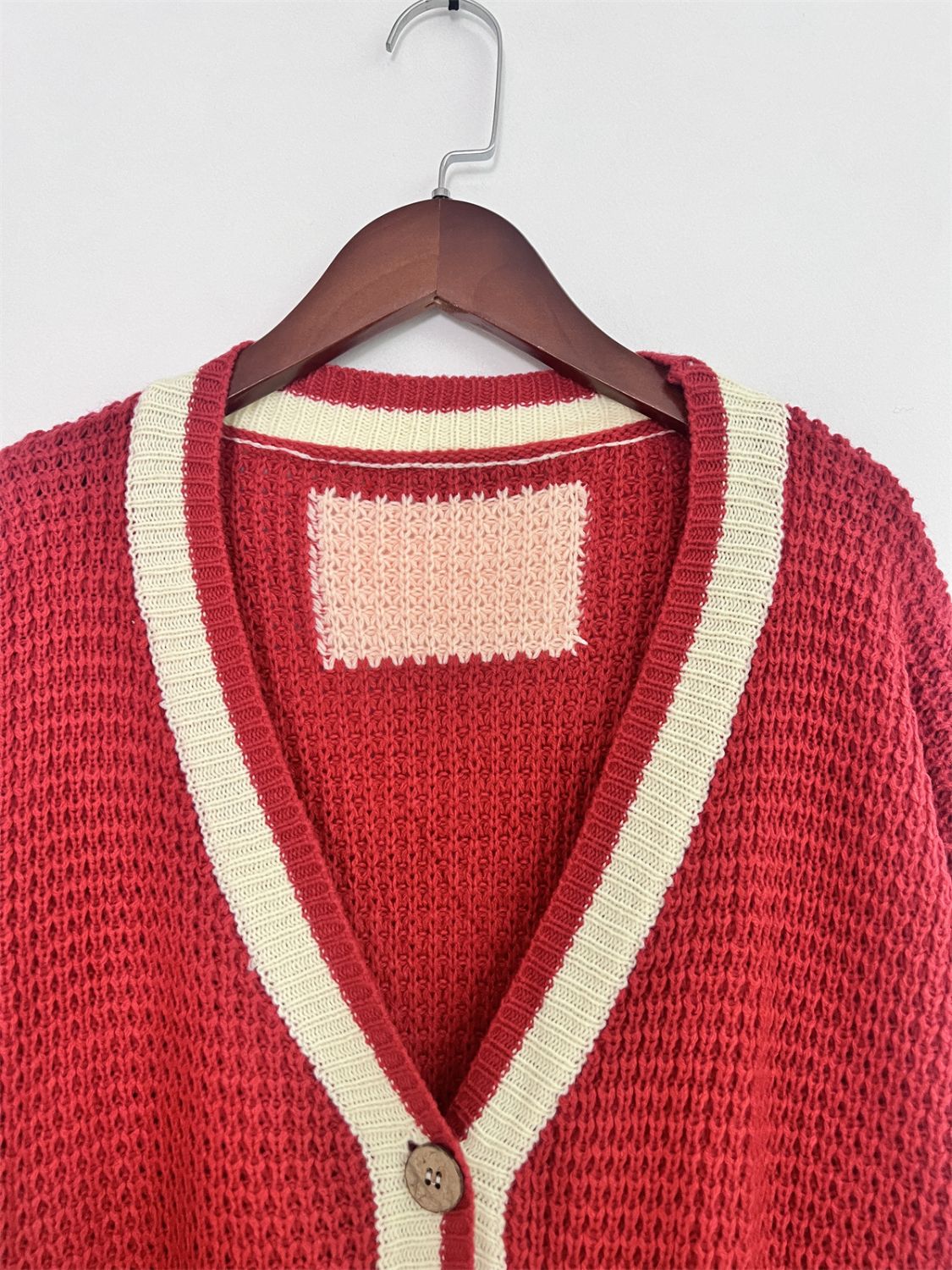 Pocketed Contrast V-Neck Long Sleeve Cardigan - The Daily Makeover