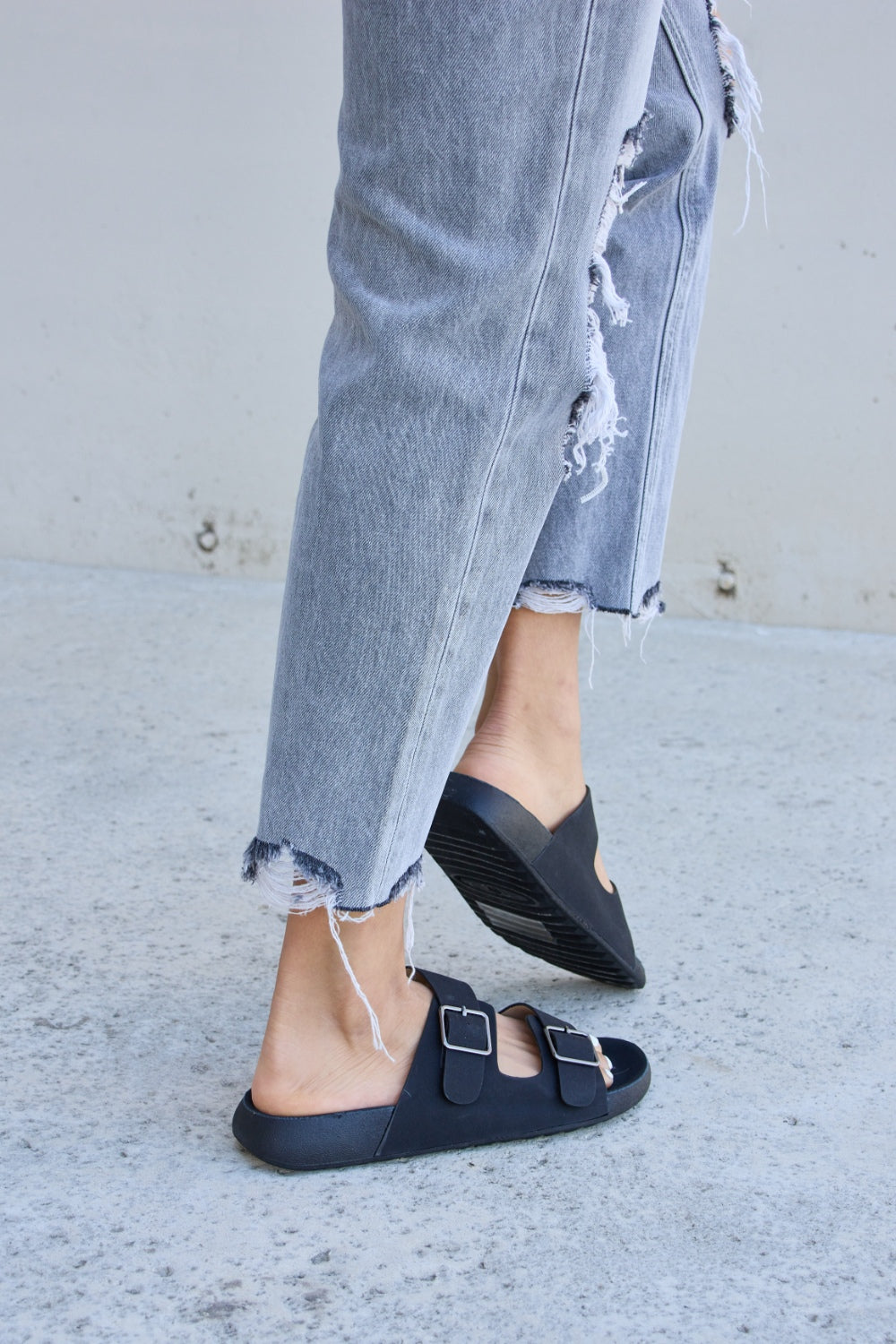 Forever Link Double Buckle Open Toe Sandals - The Daily Makeover