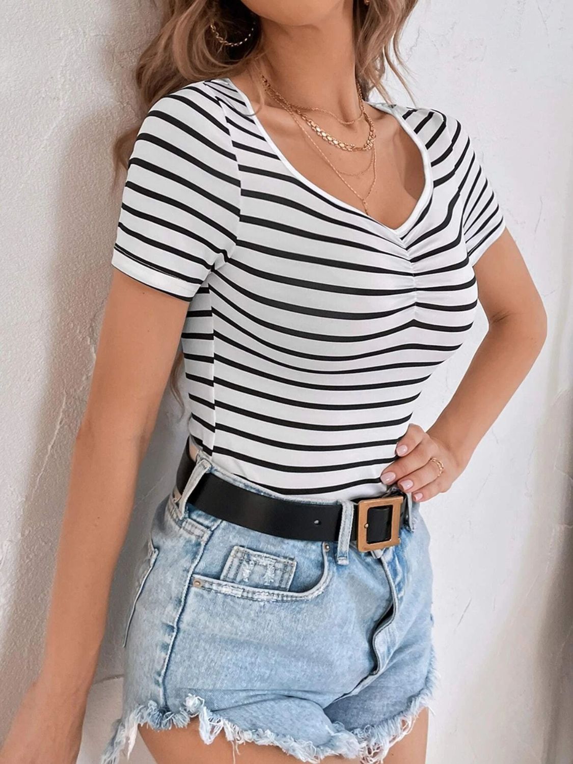 Striped V-Neck Short Sleeve T-Shirt - The Daily Makeover