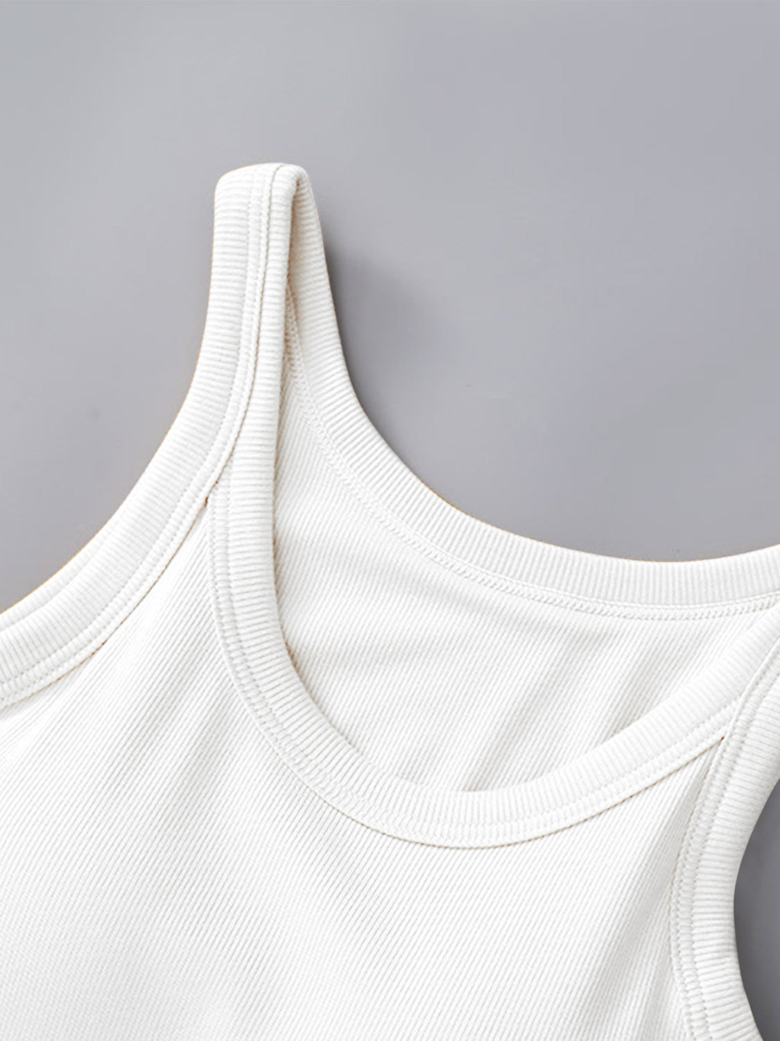 Round Neck Tank with Bra - The Daily Makeover