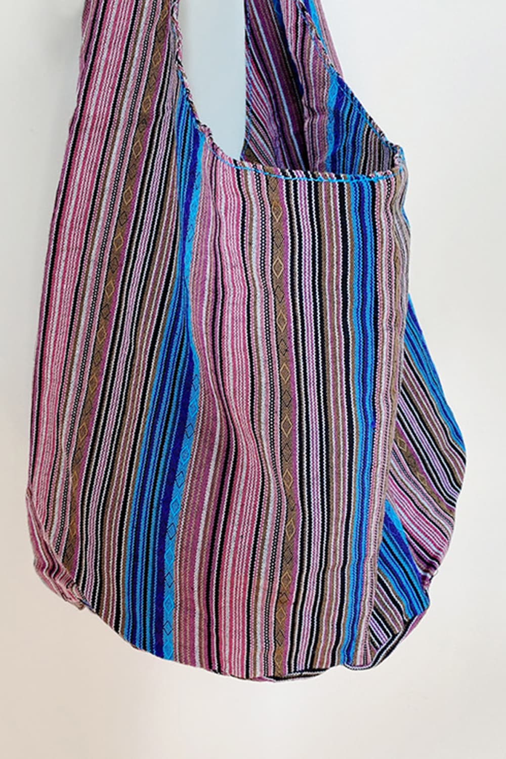 Large Canvas Crossbody Bag - The Daily Makeover
