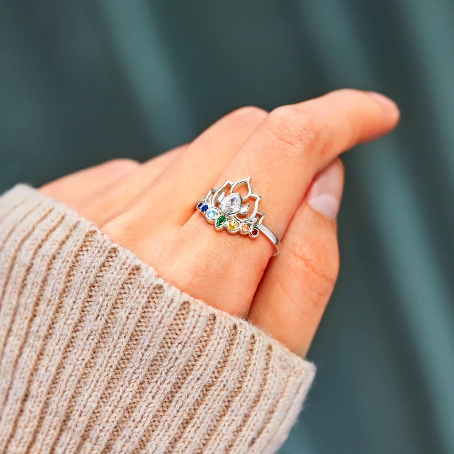 925 Sterling Silver Inlaid Zircon Lotus Shape Ring - The Daily Makeover